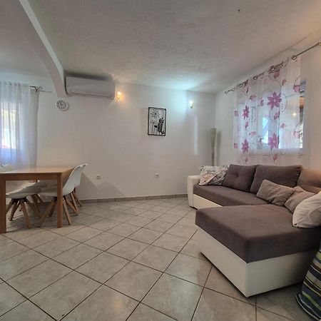 Apartment Zavala 8774B เยลซา ภายนอก รูปภาพ